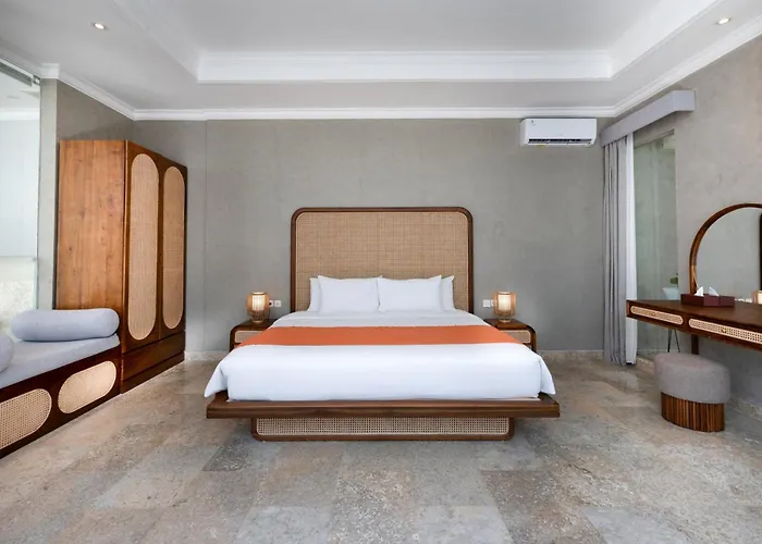 Nunamkhalu Private And * Nusa Dua (Bali)
