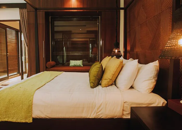 Nunamkhalu Private And Nusa Dua (Bali)