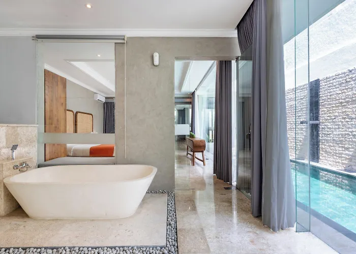Nunamkhalu Private And *